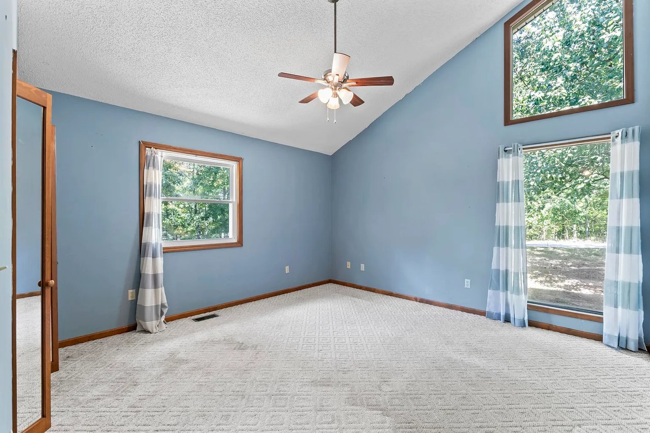 5151 Executive Dr
