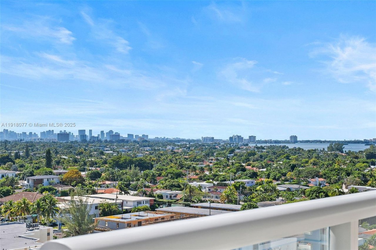 Carlisle On The Ocean Condo, Unit PH14