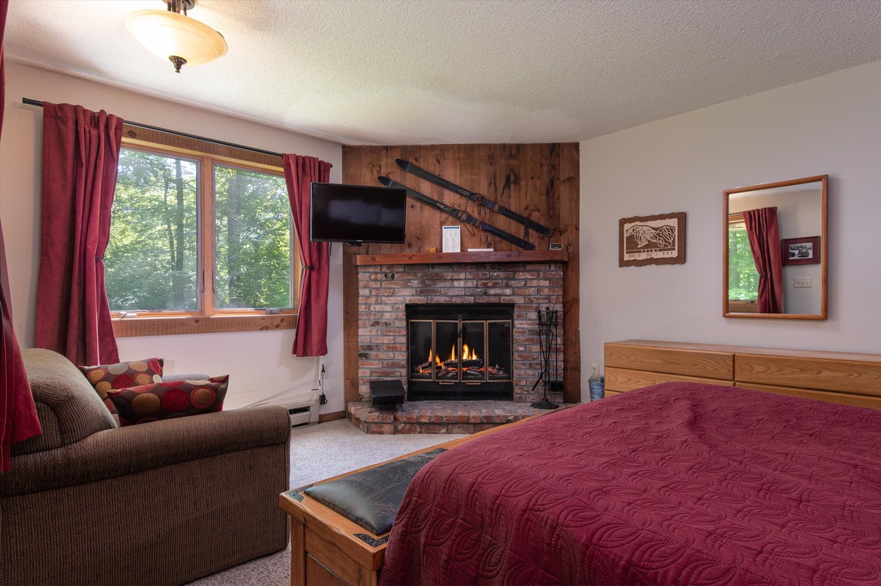 100 Kettlebrook Rd, E-4  (Jan or March, 2026)