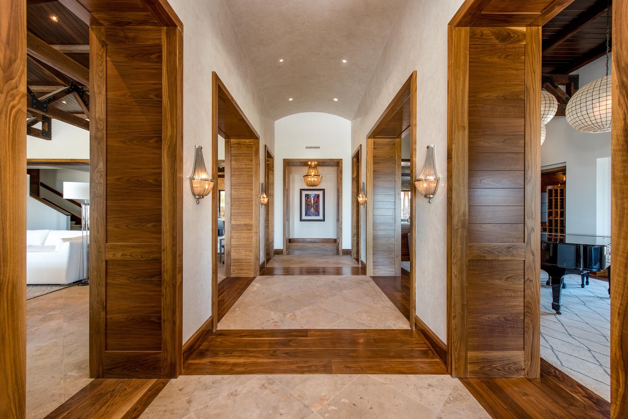 5 PROMONTORY POINTE Lane