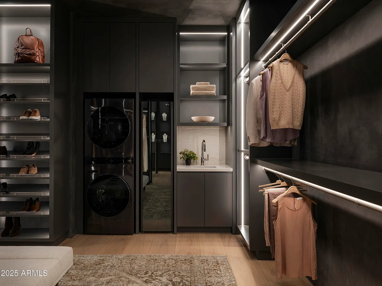 4510 E Maderos Del Cuenta Drive