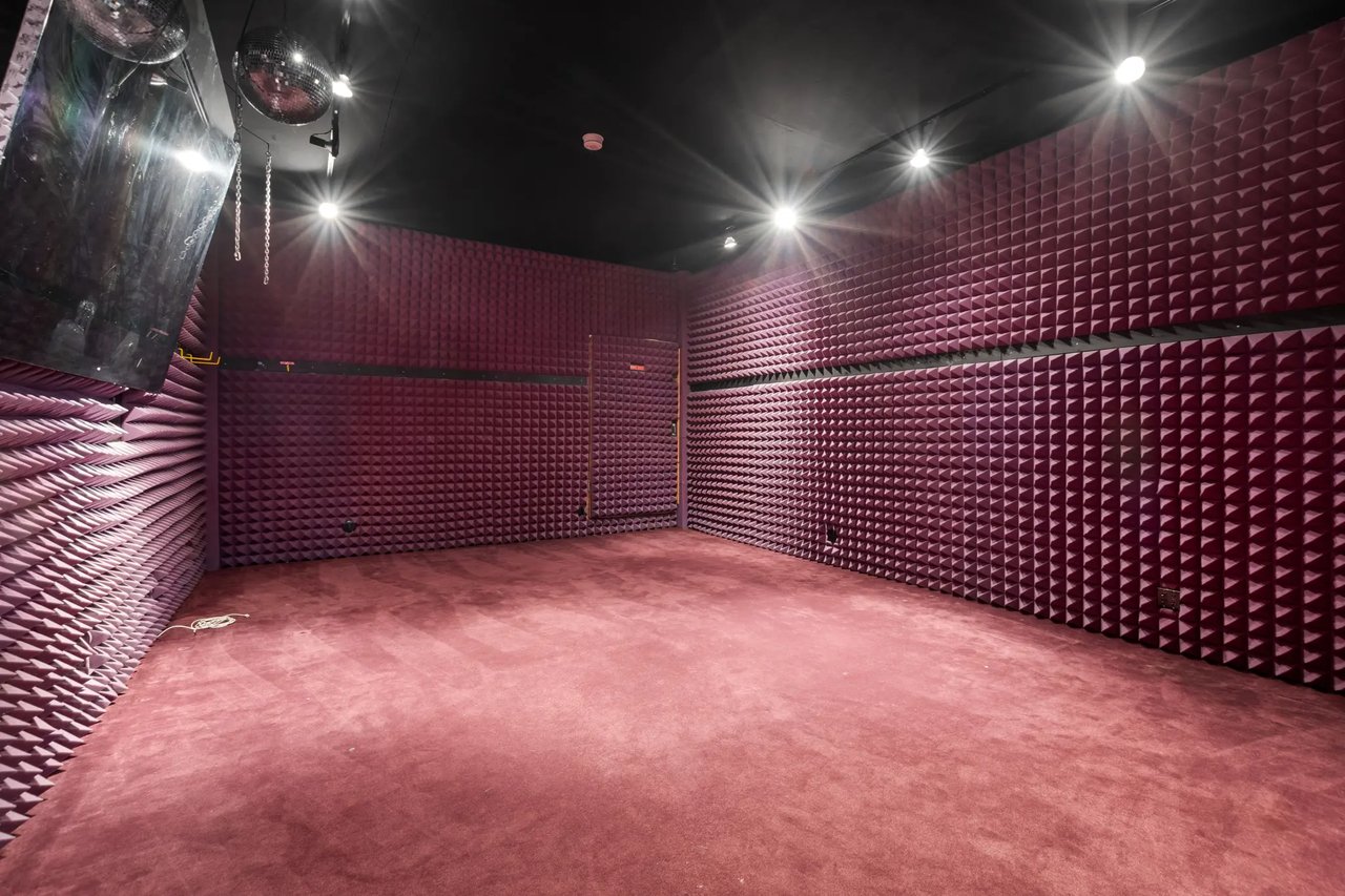 The Lennon House Event Space - 496 Broome Street