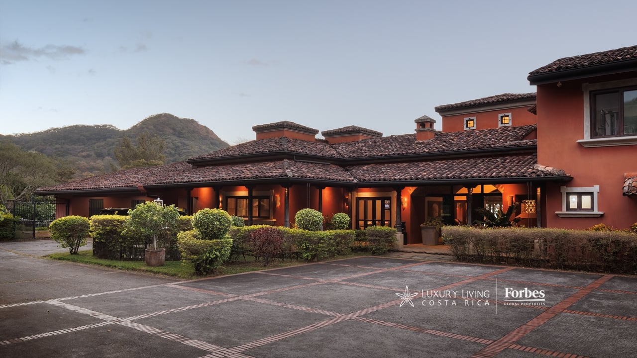 19759 - Luxury Hacienda Estate for Sale in Santa Ana | Villa Artesana