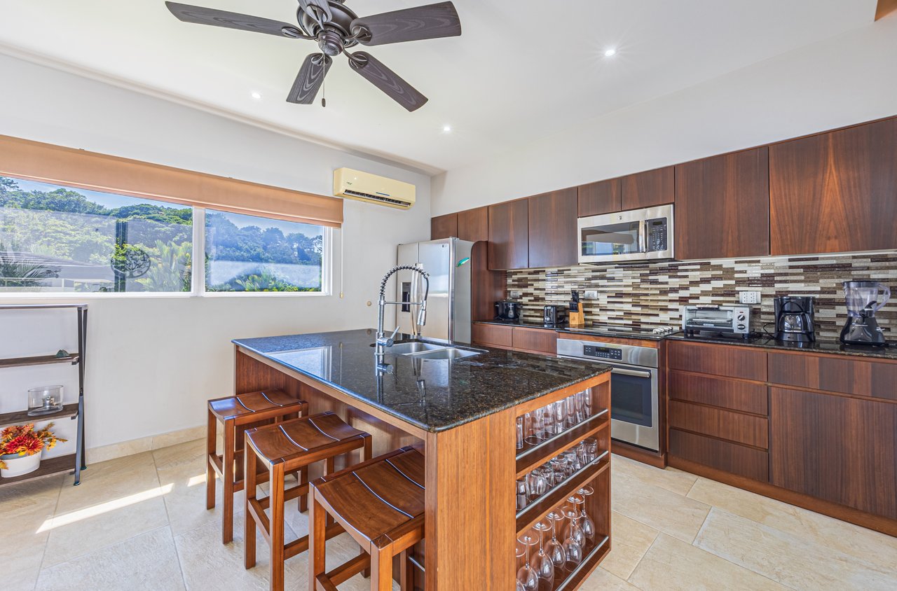 Elegant Tropical Villa Steps from Playa Hermosa – Gated Community