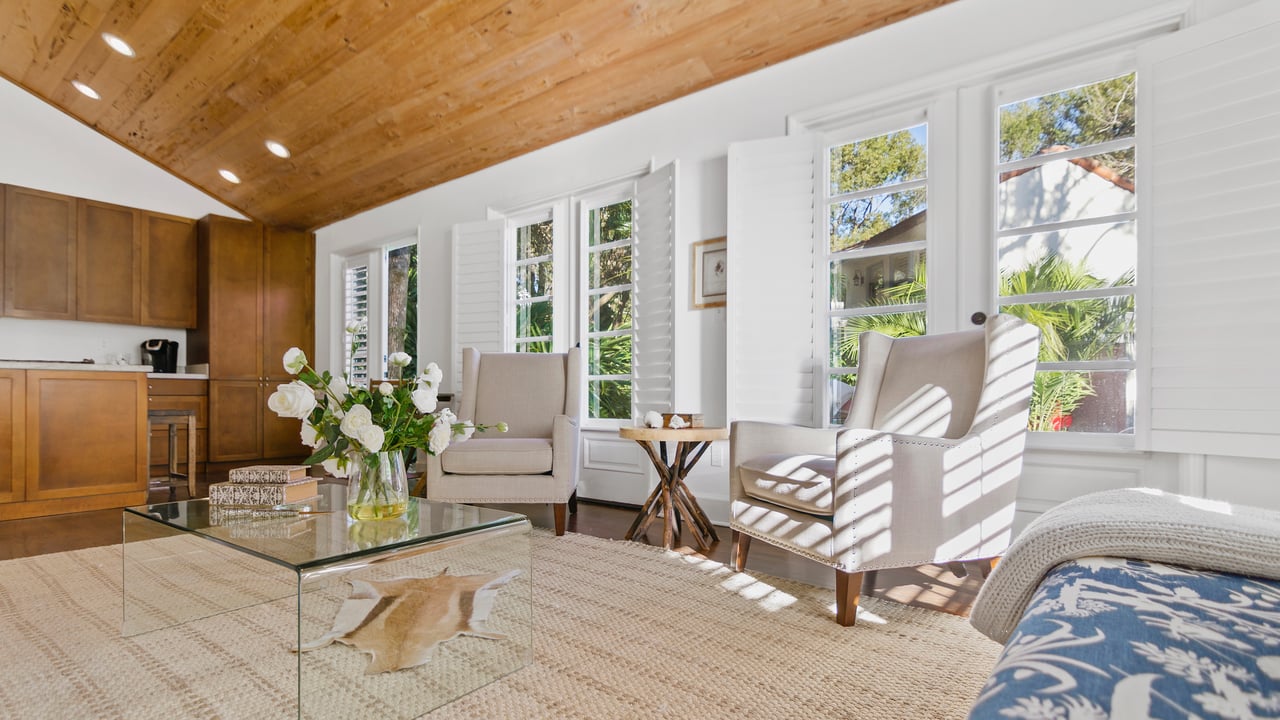 Rustic Chic at the Historic Barbour House