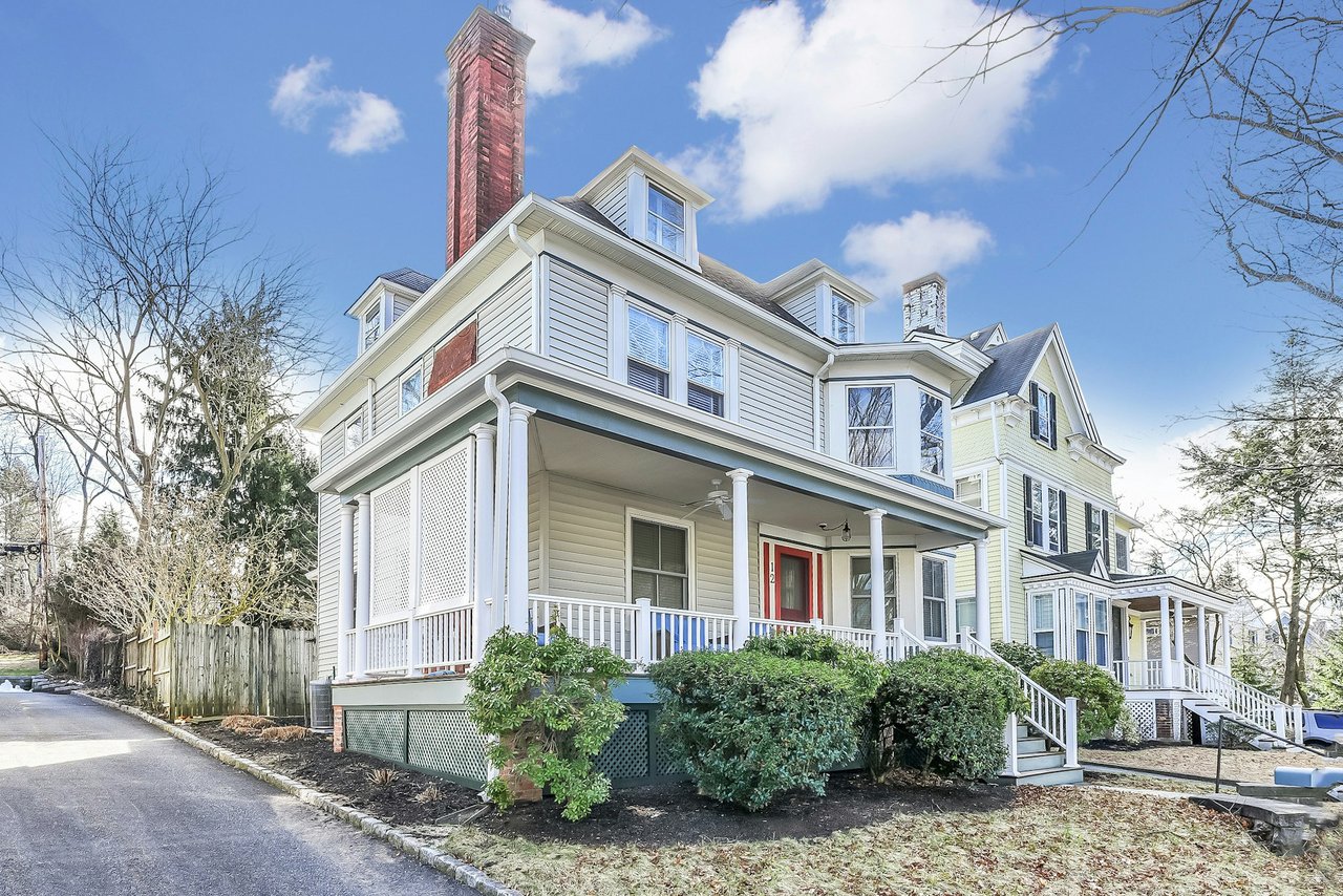 12 Wetmore Ave 