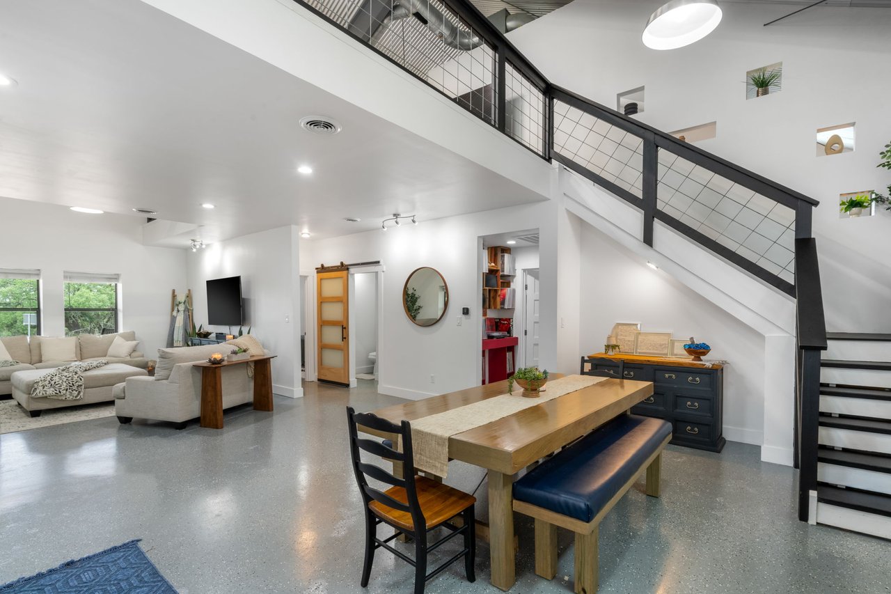 Amazing Opportunity on HWY 290 in Dripping Springs