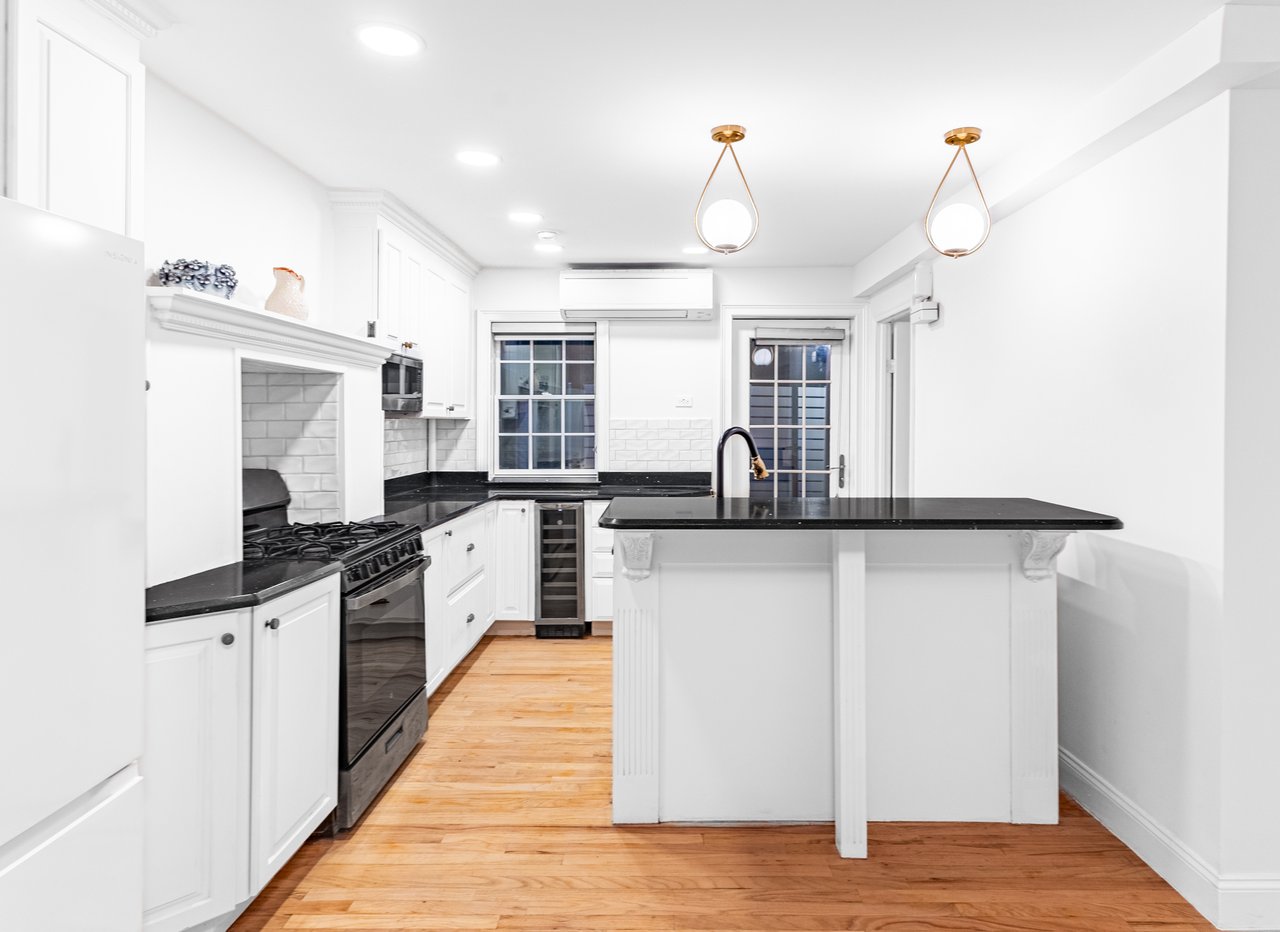 Boerum Hill Brooklyn rental property marketing for landlords, including apartments, condos, brownstones, townhouses, luxury rentals, multi-family properties, and full-home rentals with Parviz Latipzoda and The Parviz Team at Compass.