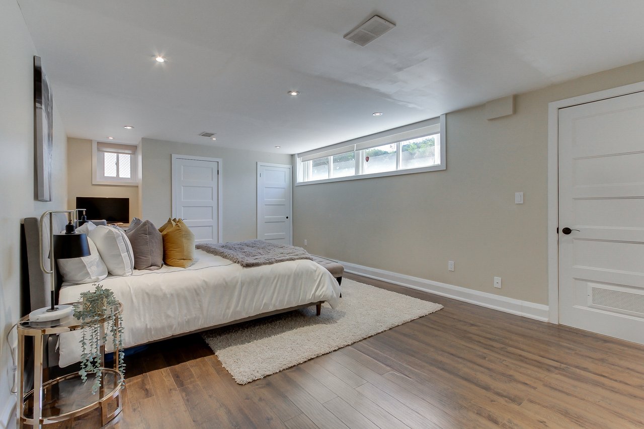 Executive/Family Home - Bathurst Manor 