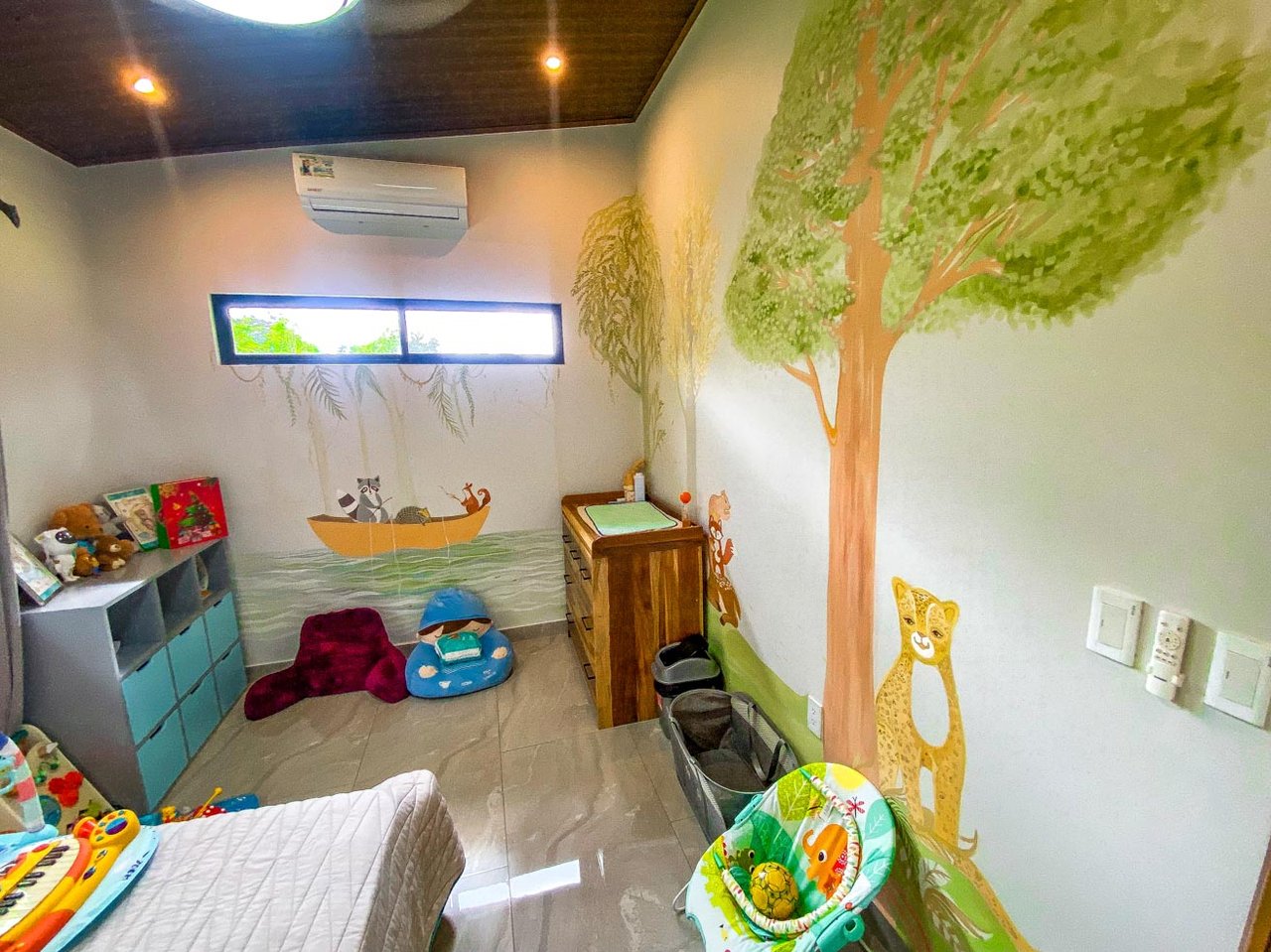 3-Bed Home on Calle Principal Ojochal with River & Jungle