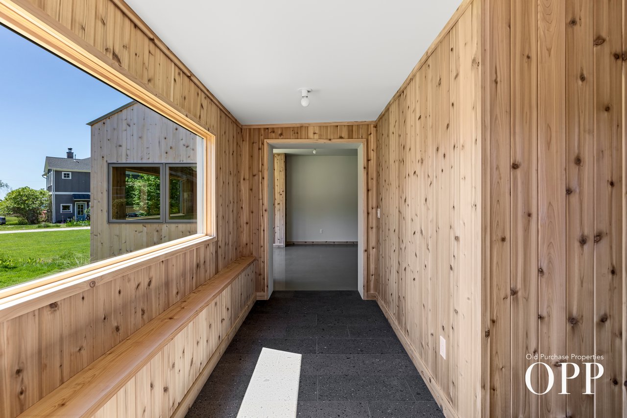 A REFINED ARCHITECTURAL STATEMENT