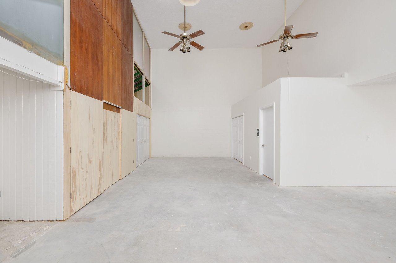 808 Manhattan Avenue Unit A