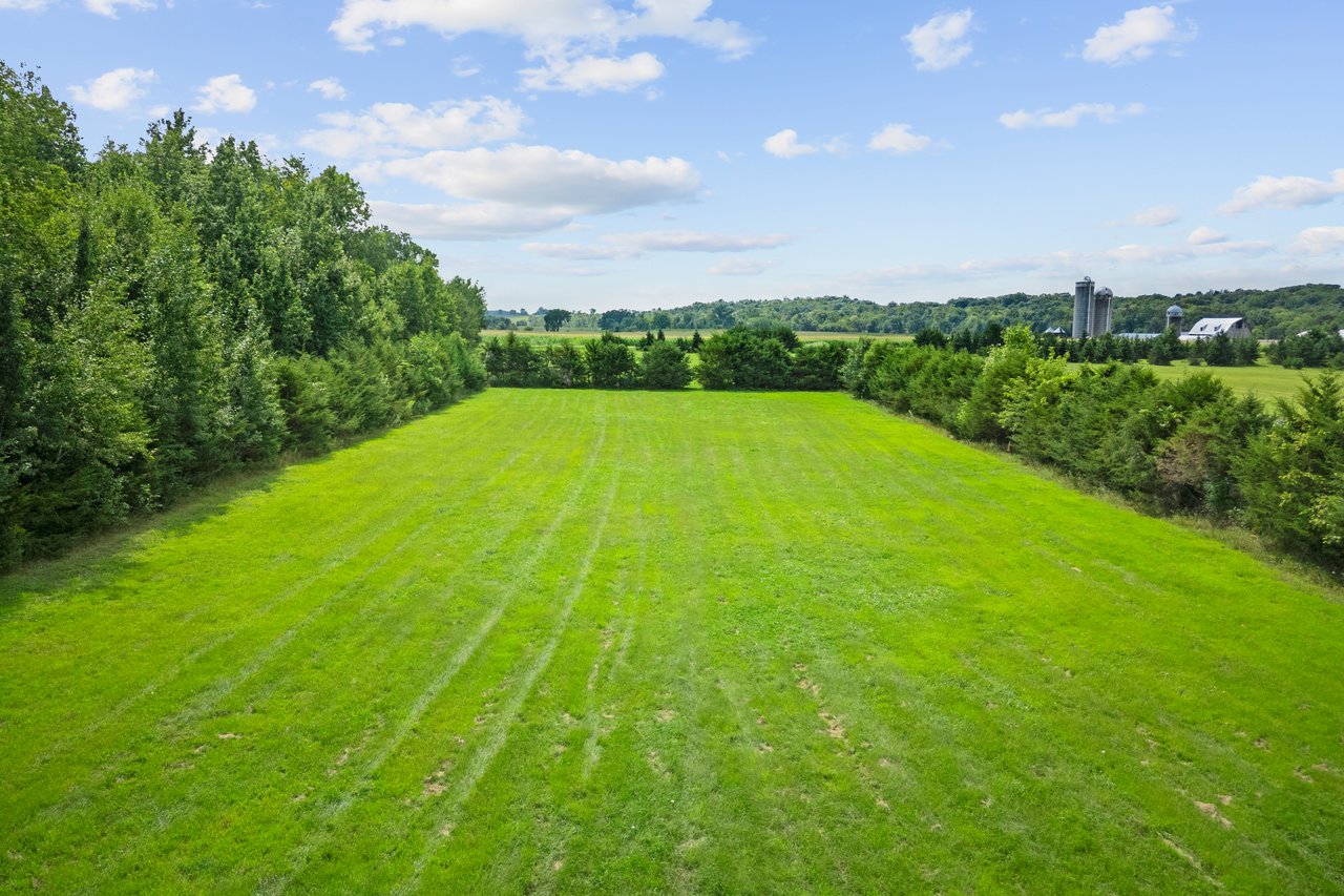 2427 Beede Lake Trail