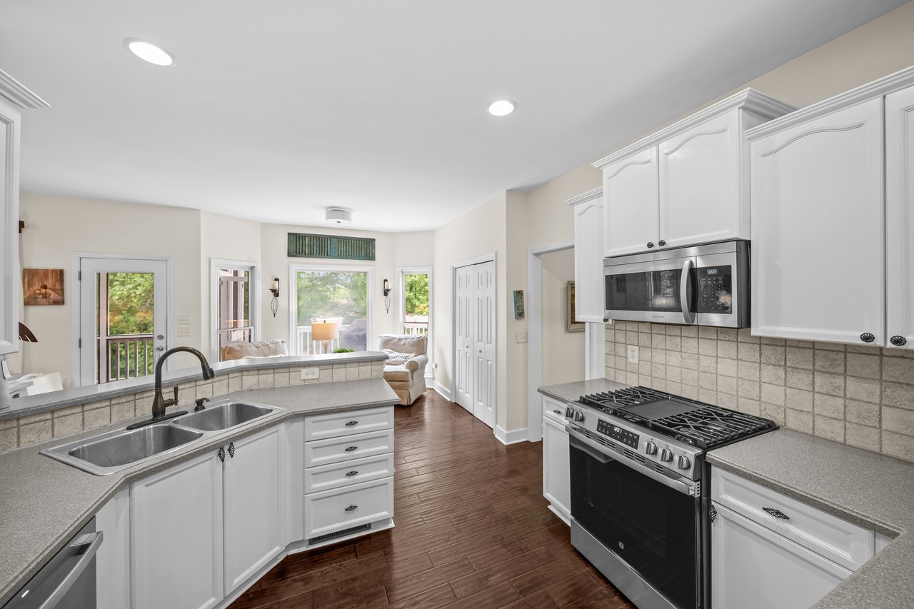 9310 Old Preserve Trail