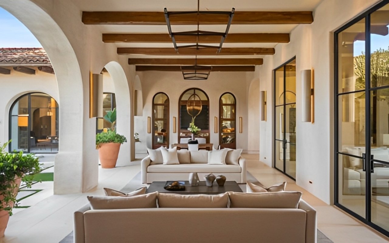 How to Strike the Right Balance When Decorating Your New Rancho Santa Fe Home