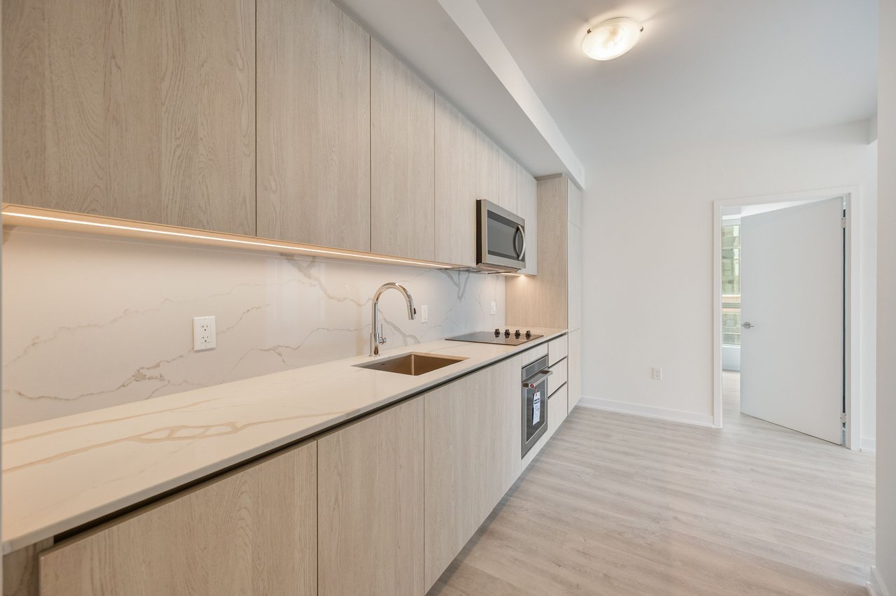 15 Richardson Street Unit: 729