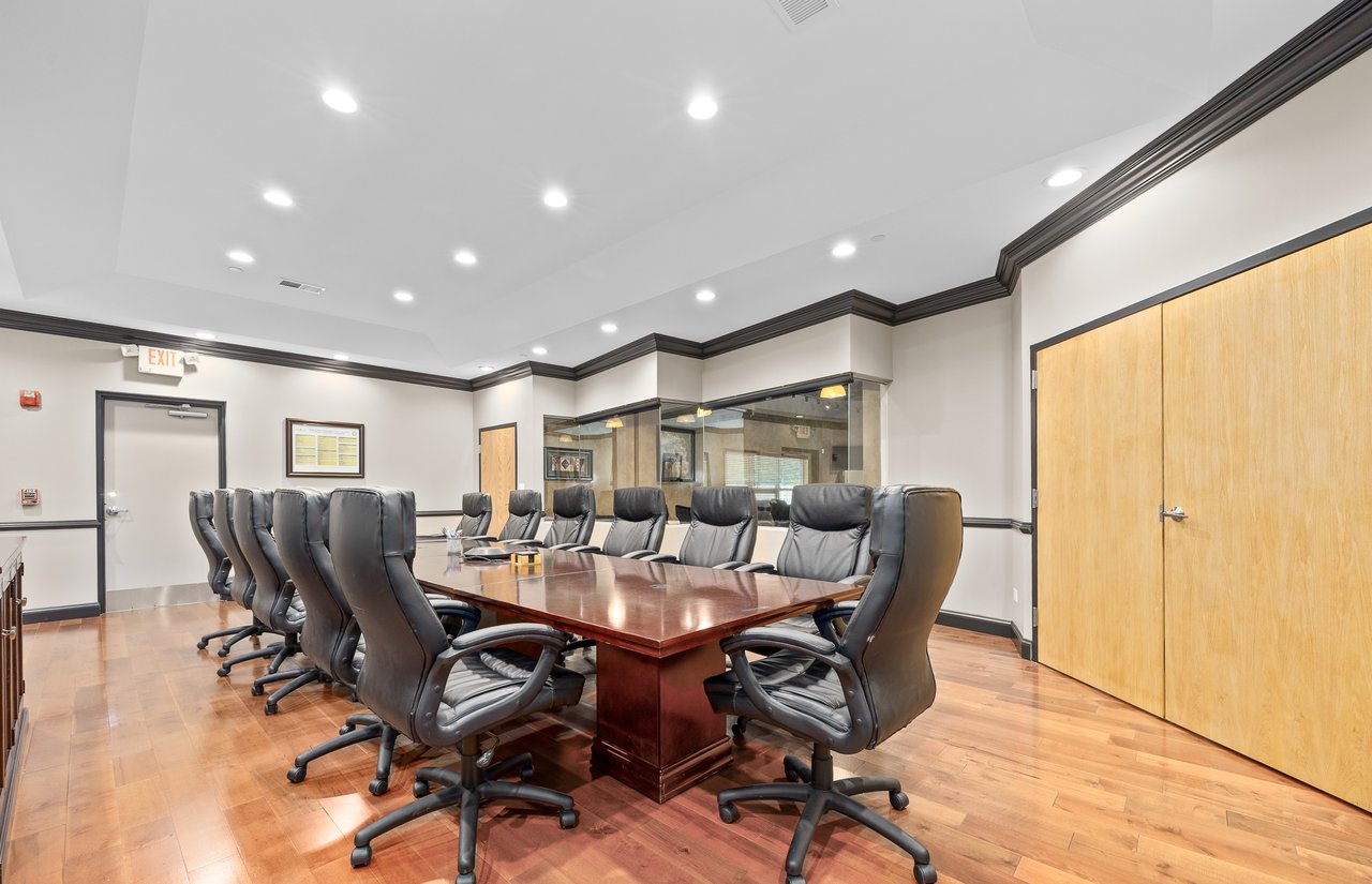 2005 S Bloomingdale Road Unit: G