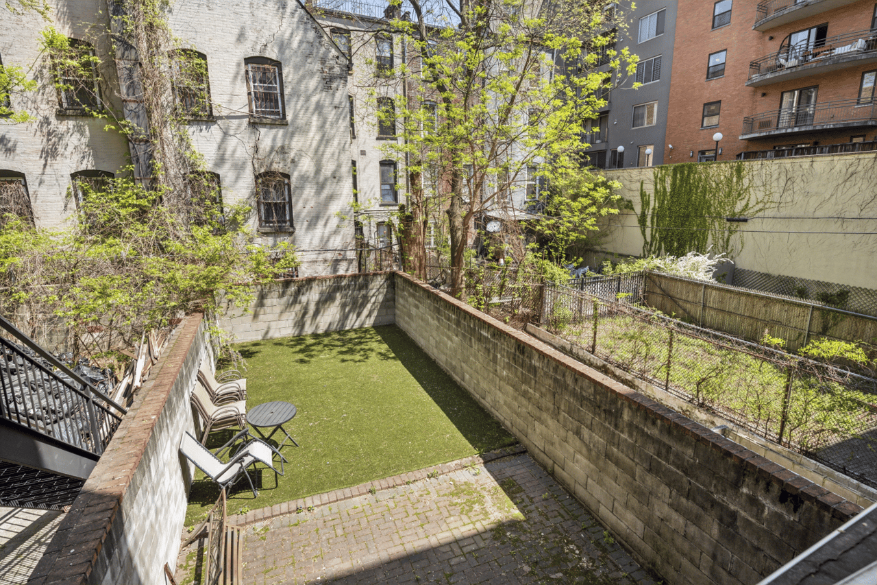 309 W 138TH Street