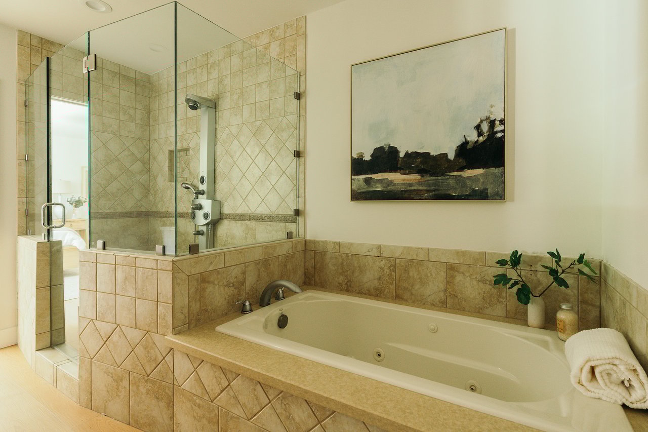 7 Pleasant Hill Drive, Rolling Hills Estates