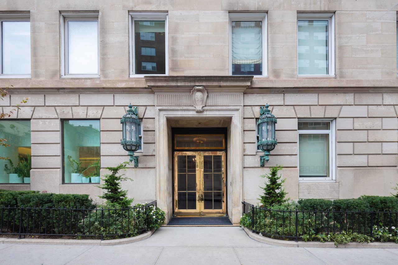 39 East 79th Street
