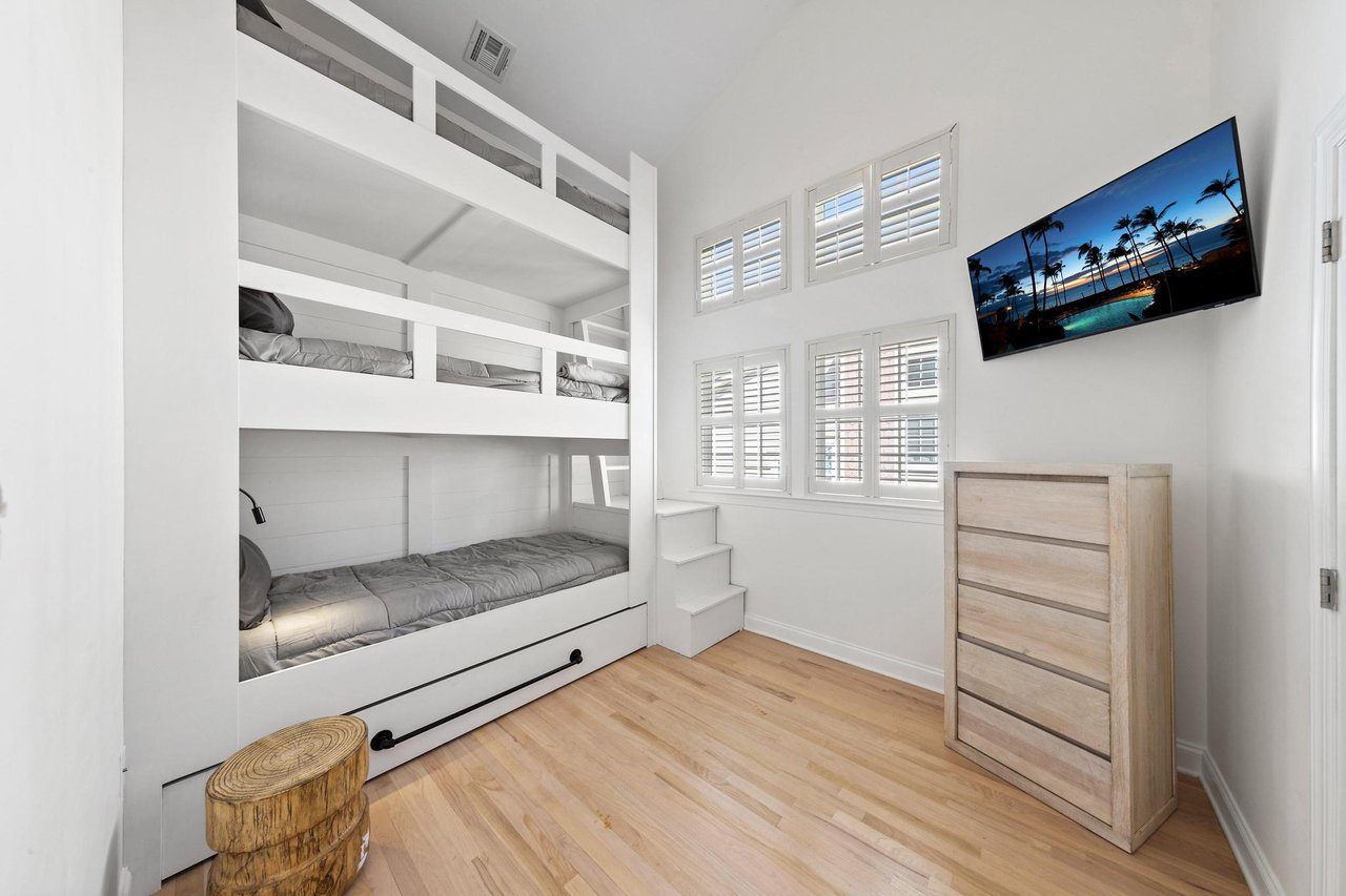 315 Centre Street, Beach Haven