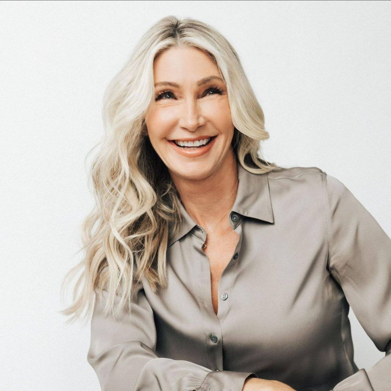 Stacy Marinello Bainbridge Island, WA Real Estate Agent Headshot