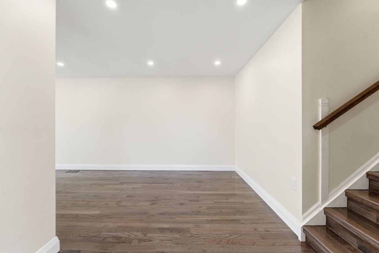 2362 Greenbank Tr