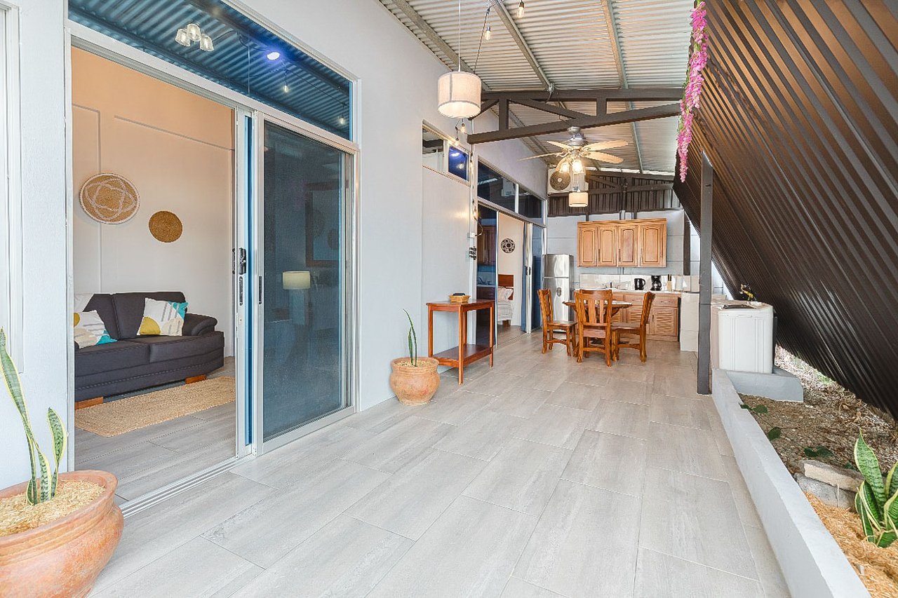 Resort-Hotel for Sale in Uvita – 12 Two-Bedroom Apartments & Pool