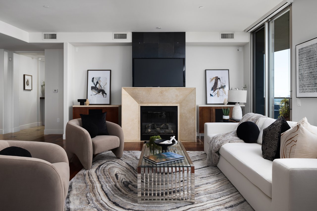 2402 E ESPLANADE Lane 1001