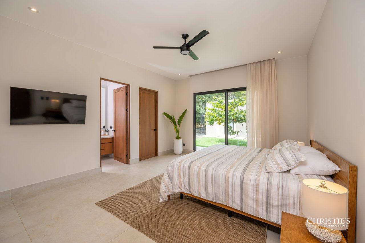 Casa Jade | Contemporary Resort Living in Hacienda Pinilla 