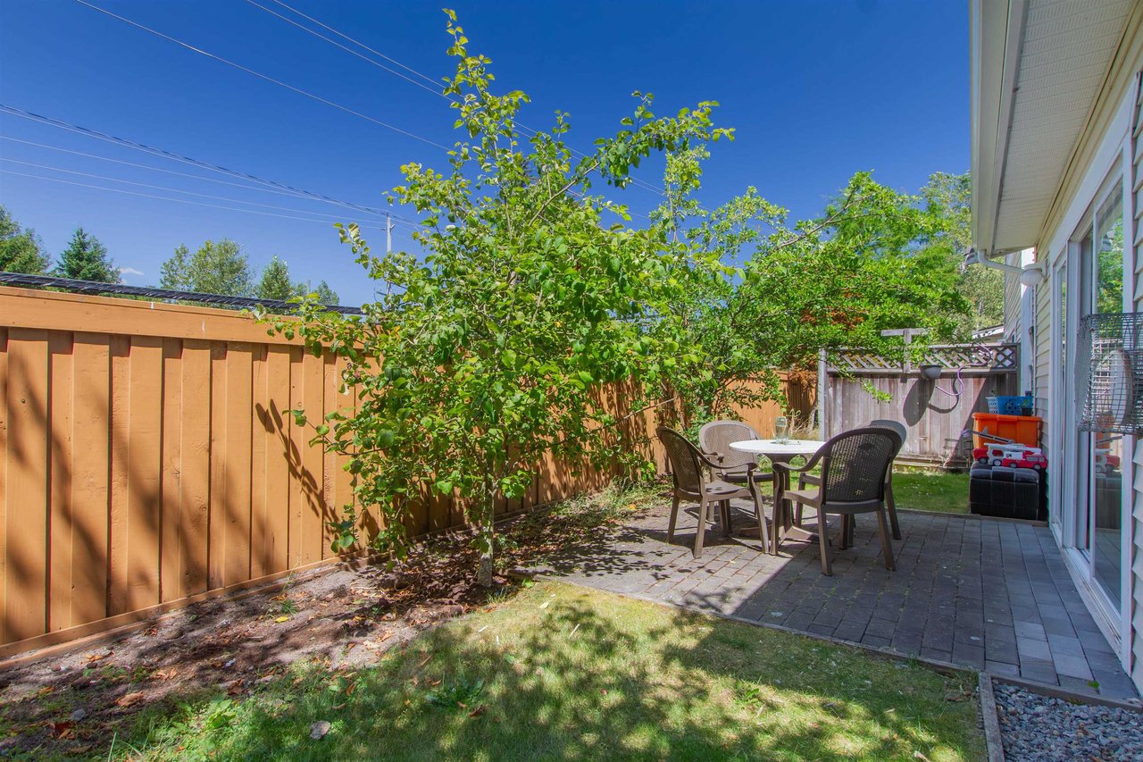 87-1821 Willow Cres
