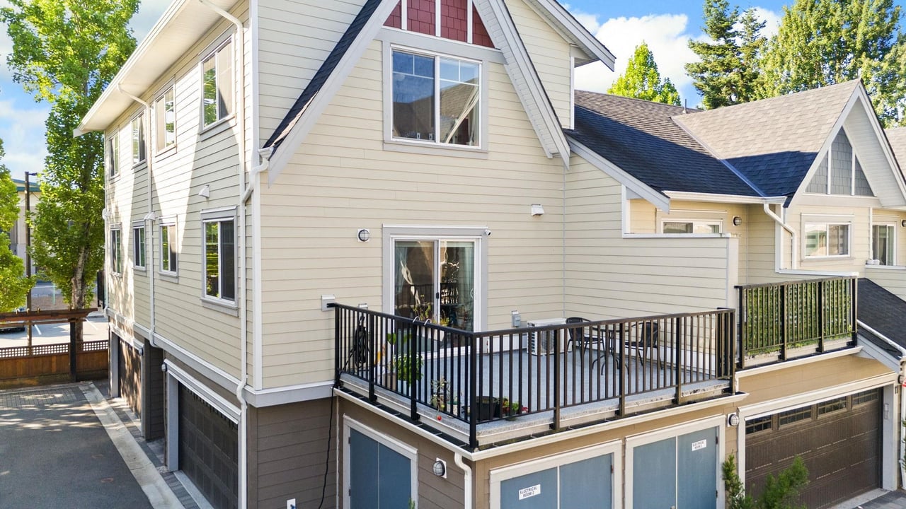 12-9728 Alberta Rd