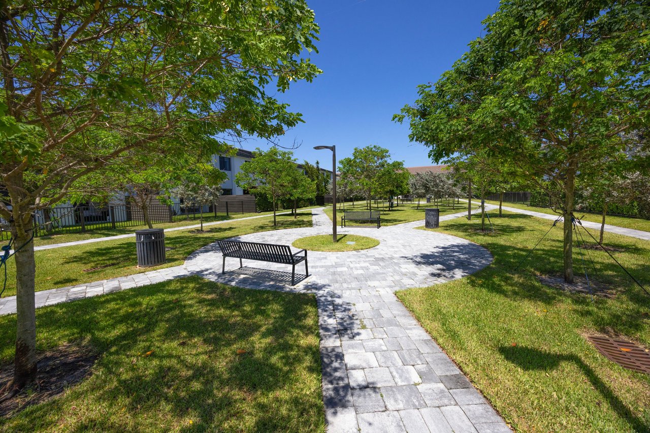 Modern Luxury Living Near Pinecrest