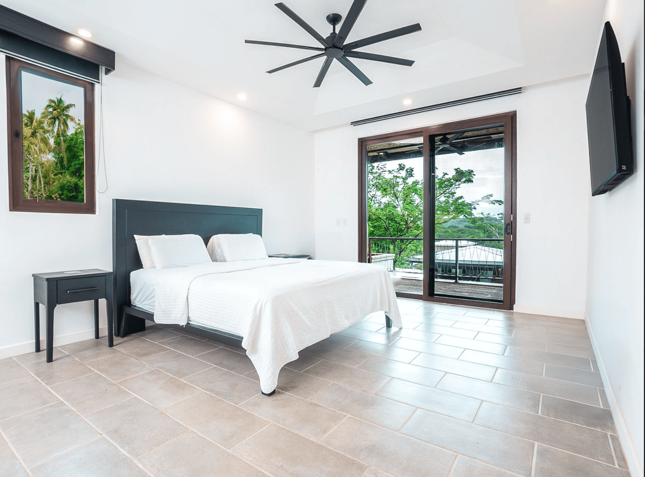 Almendro 50 Tamarindo Park