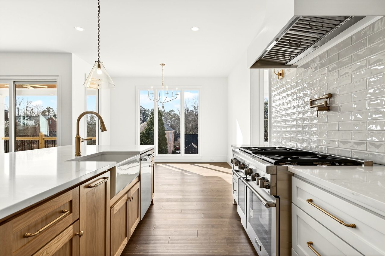 102 King St | ROSWELL