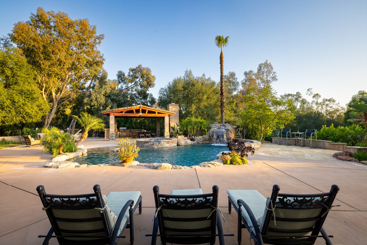15275 Eastvale Rd