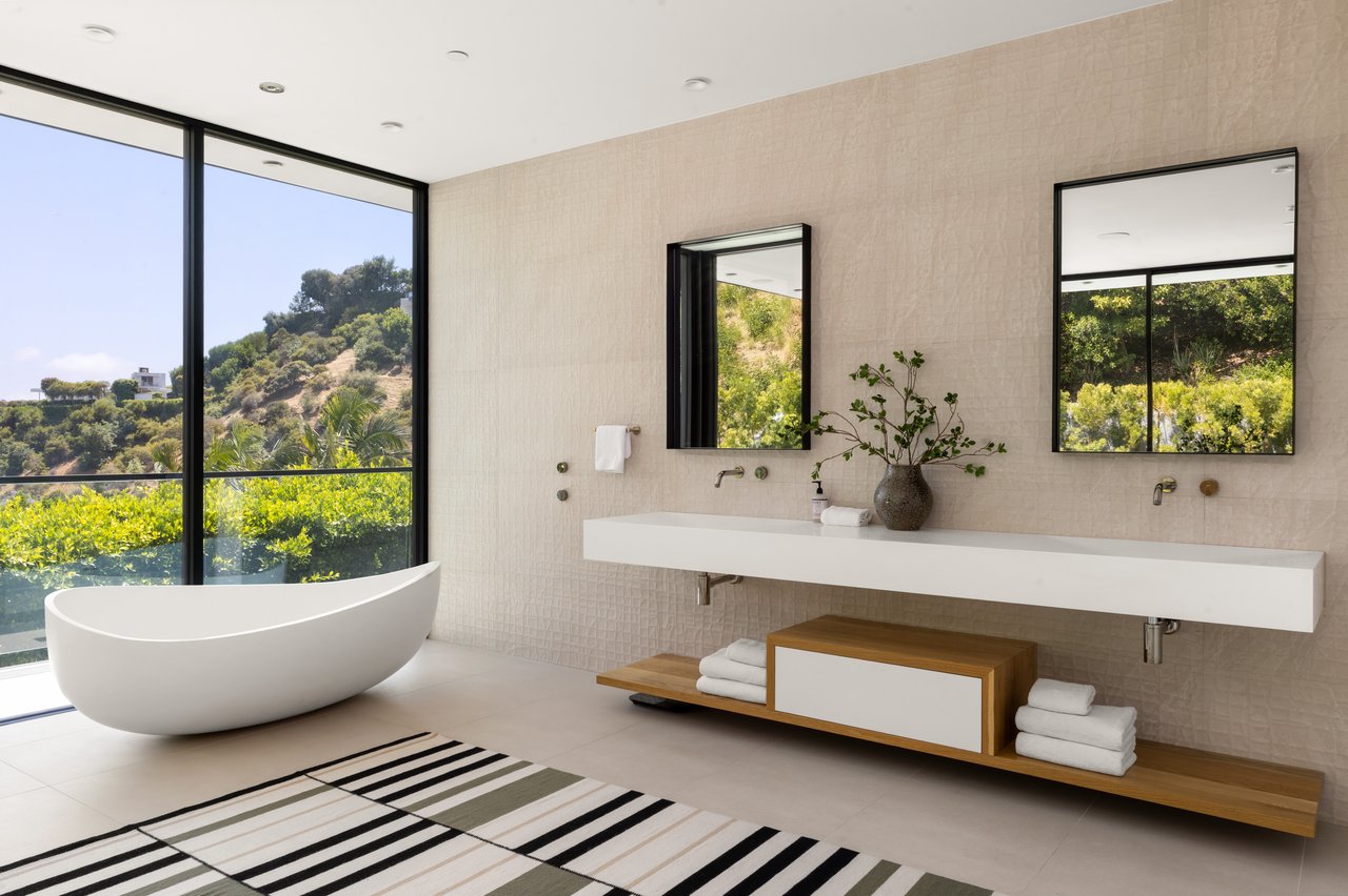 1488 Rising Glen Rd, Sunset Strip