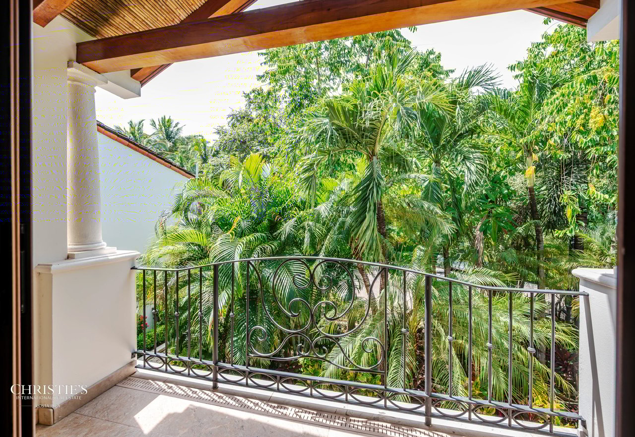 Luxury Beachfront Villa The Palms #6 