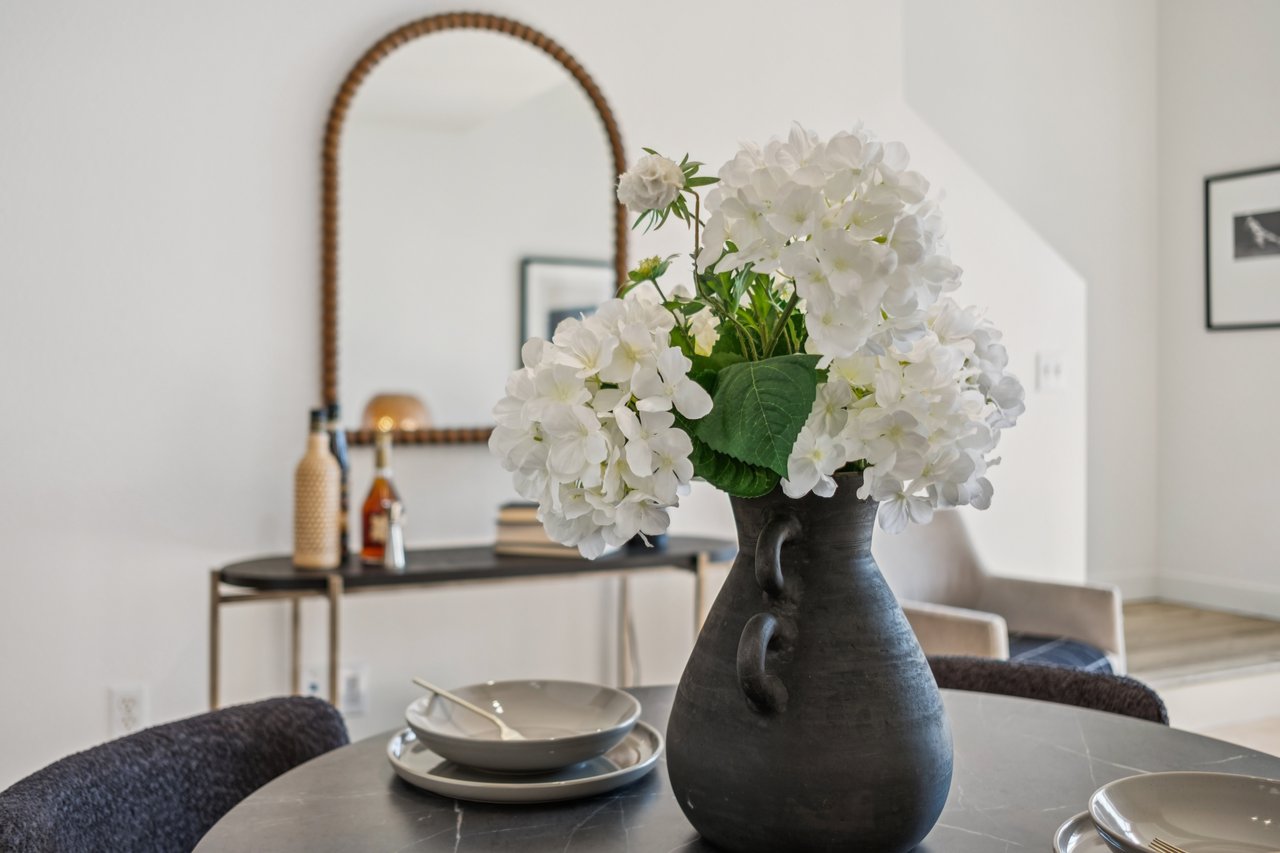 Modern Condo Living - Midtown Lofts 