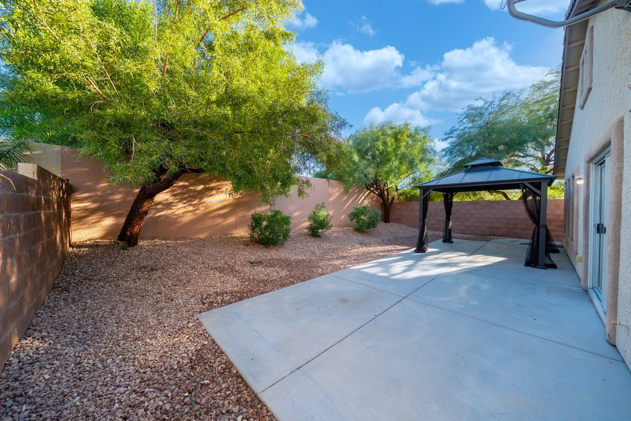 504 Lacabana Beach Drive