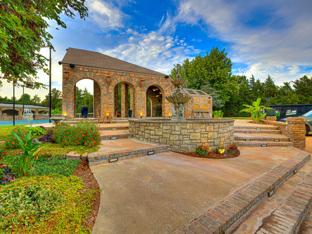 Private 18-Hole Golf Course Estate with Pickleball Court – A Once-in-a-Lifetime Opportunity in Edmond, Oklahoma - Wyatt Poindexter - The Agency OKC 