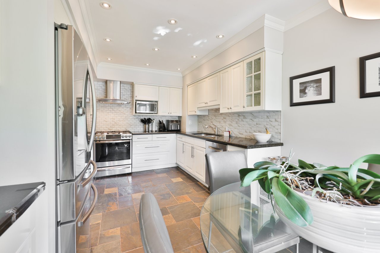 68 Tradewind Drive, Oakville