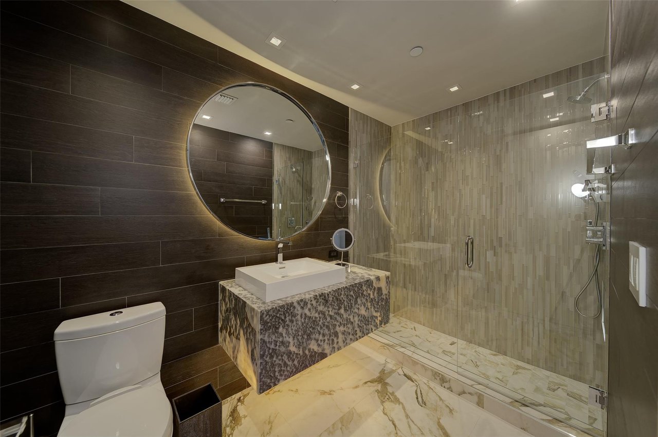 1 N Fort Lauderdale Beach Blvd 1906