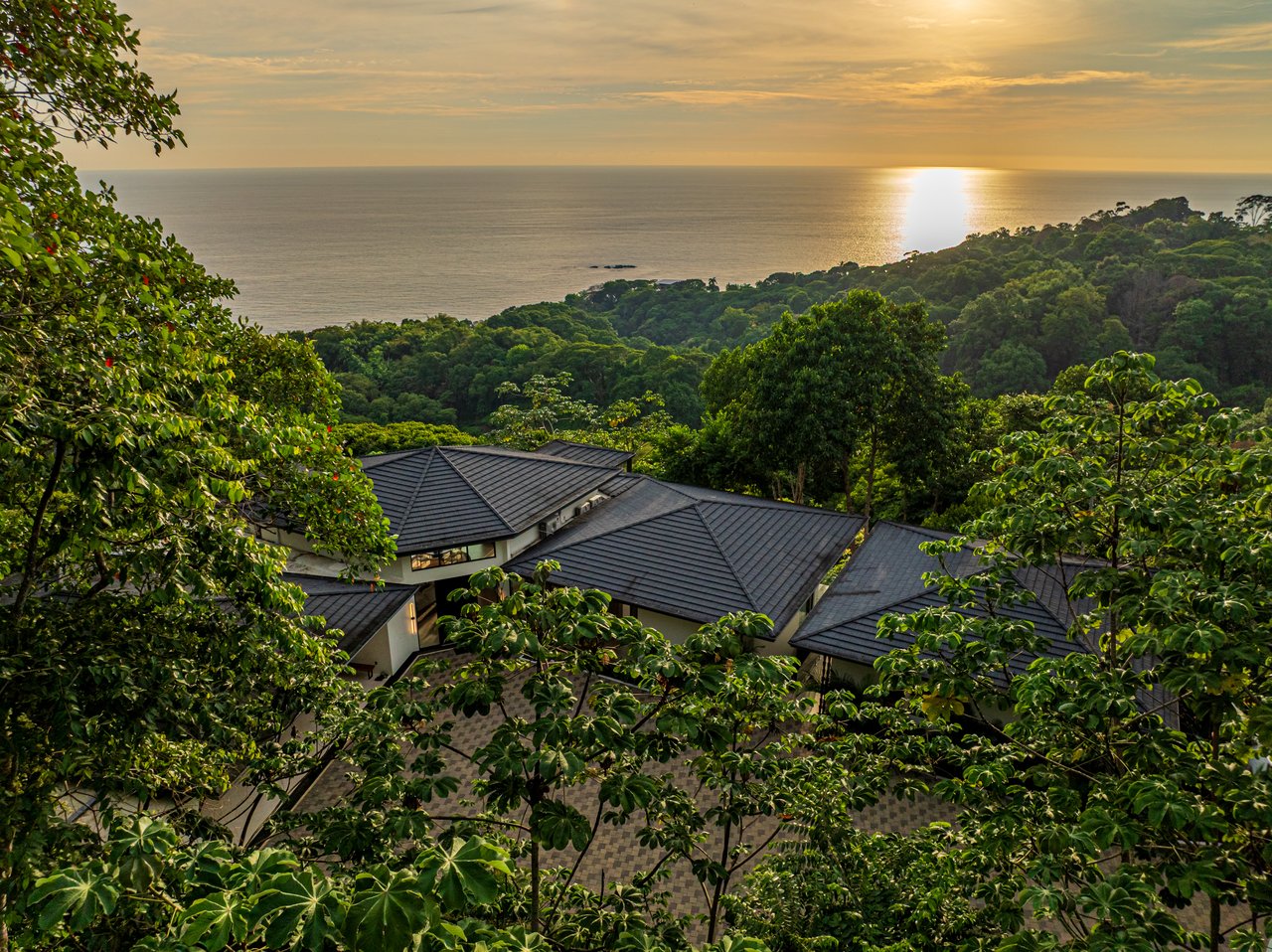 Luxury Estate in Escaleras - Incredible Ocean Views 5.5 Acres