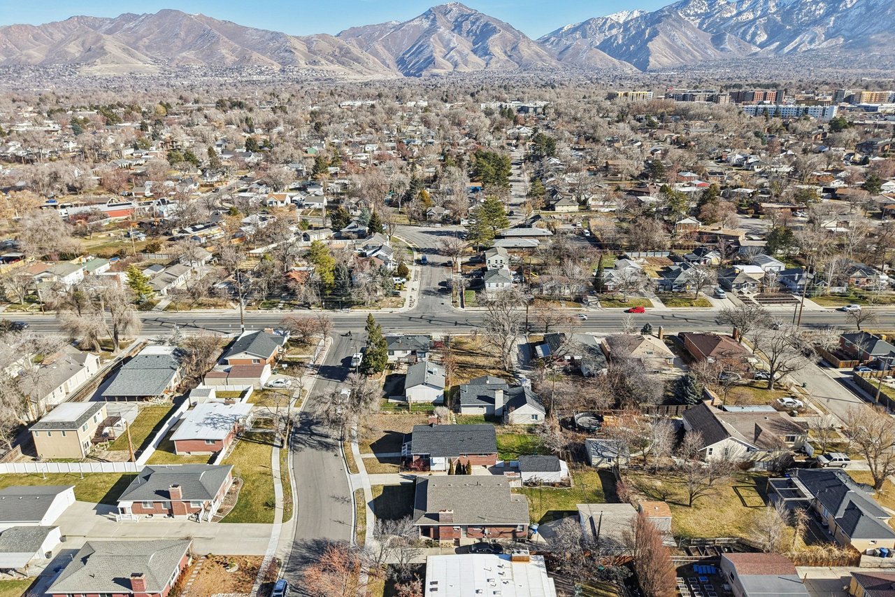 Who offers the best real estate investment analysis in Salt Lake County?