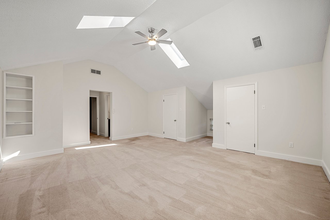 140 Forest Lake