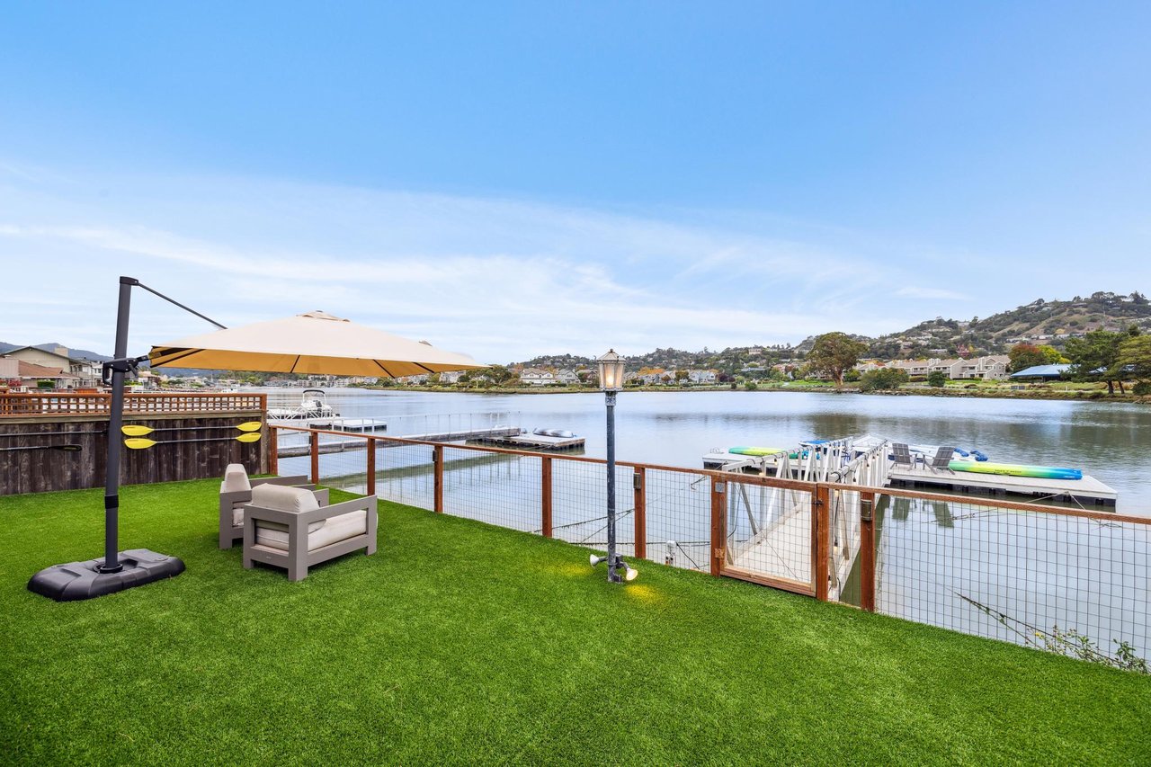 Luxurious Waterfront Home in Larkspur Marina