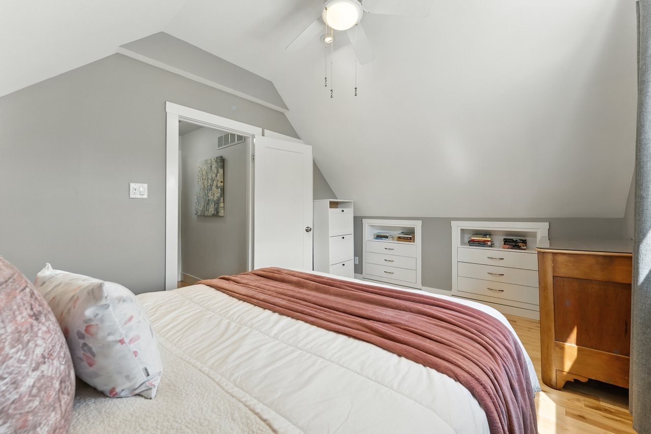 4 Fulham Dr