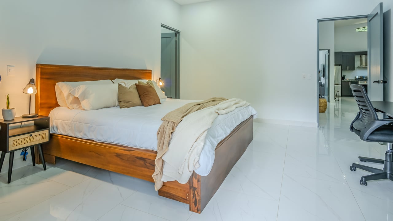 Modern 3-Bed Jungle Home with River and Pool in Cinco Ventanas Ojochal