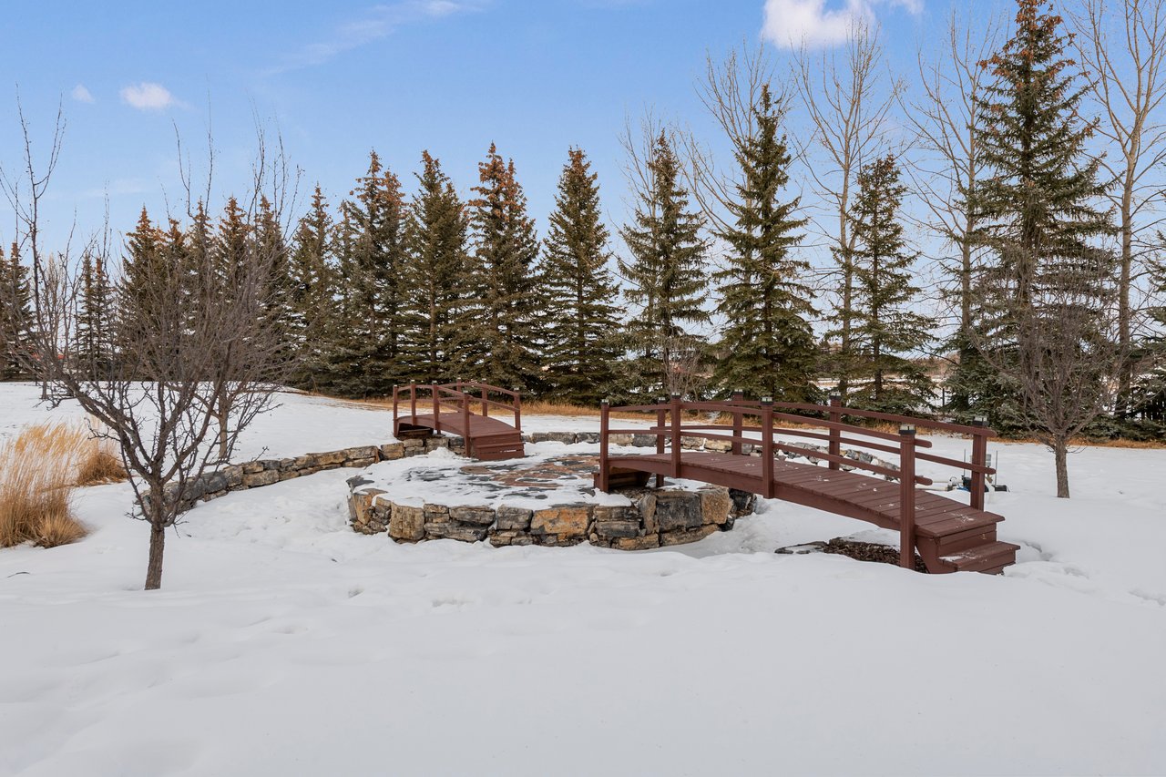 19 Bearspaw Summit Rise